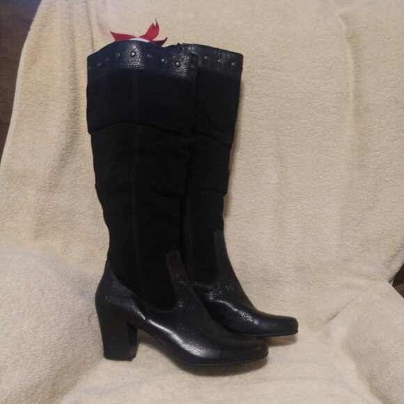Born leather and suede knee high boots with studded trim sz 10 - Picture 3 of 8